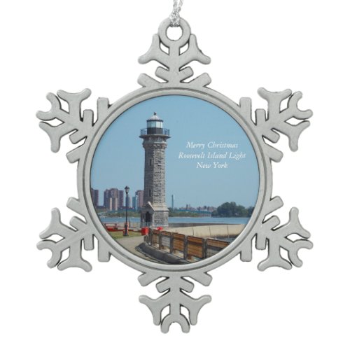 Merry Christmas from Roosevelt Is. Light Ornament